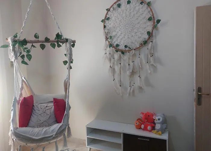 Nour -mountain & Sea View Fast Wi-fi Apartment