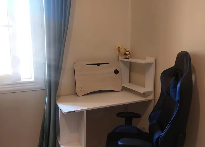 Nour -mountain & Sea View Fast Wi-fi Apartment *