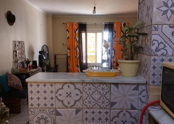 Nour -mountain & Sea View Fast Wi-fi Apartment